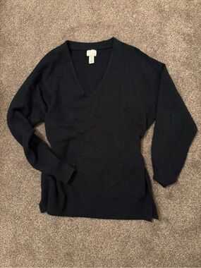 H&M Women's V-Neck Sweater - dark green